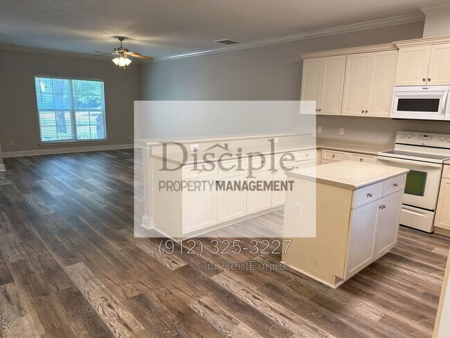 Building Photo - 67 Landing Way