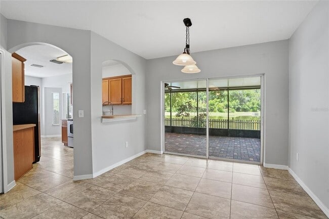 Building Photo - 9913 Edmonton Dr
