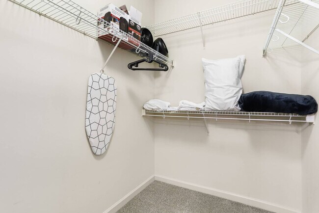 Building Photo - 305 10th Street South