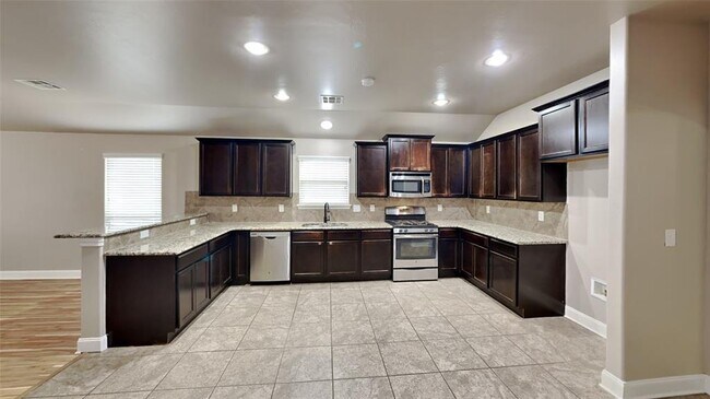Building Photo - 11305 NW 94th St