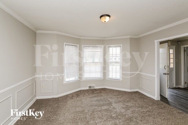 Building Photo - 2097 Meadowview Ln