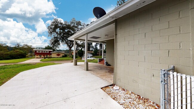 Building Photo - 217 Baisden Rd