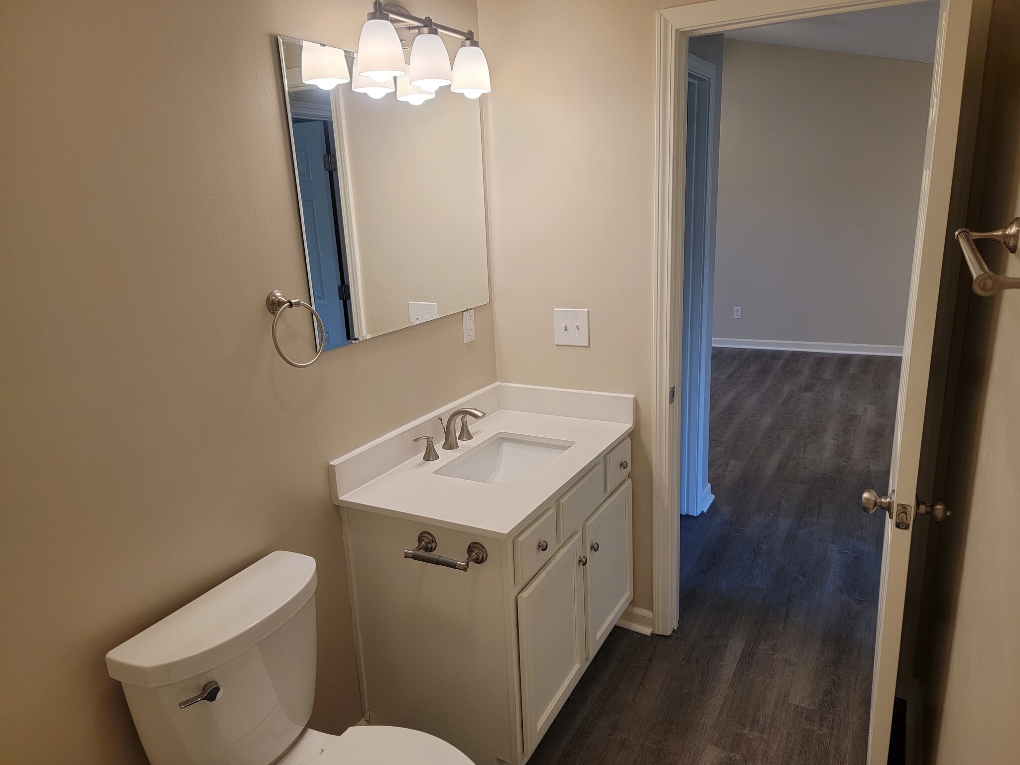 Building Photo - 6722 Boston Dr