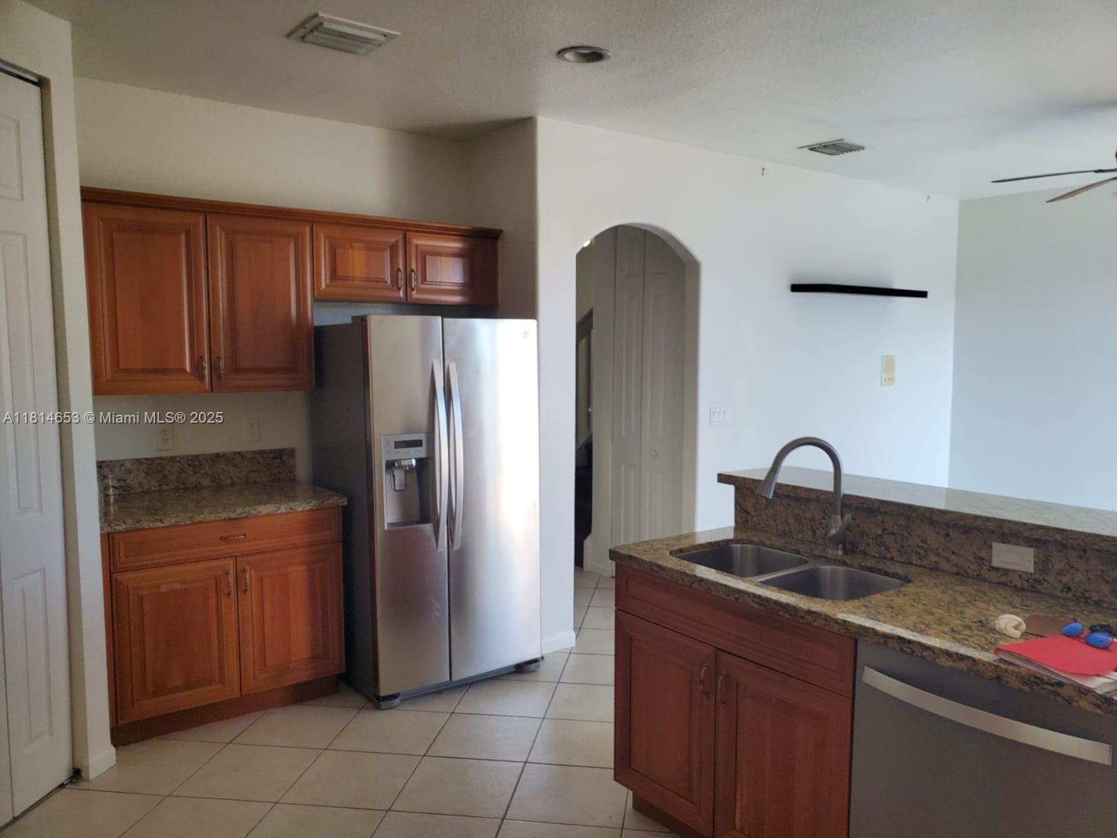 Building Photo - 2635 SW 84th Ter