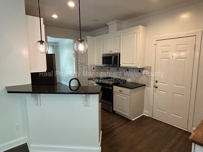 Building Photo - 3421 Kistler Ct