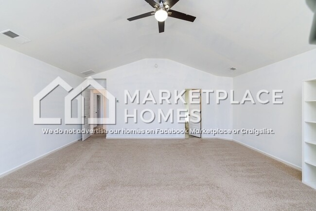 Building Photo - 4606 Southwind Rd