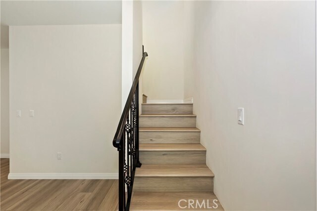 Building Photo - 3657 Mountain View Ave