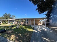 Building Photo - New East Beauty!!!