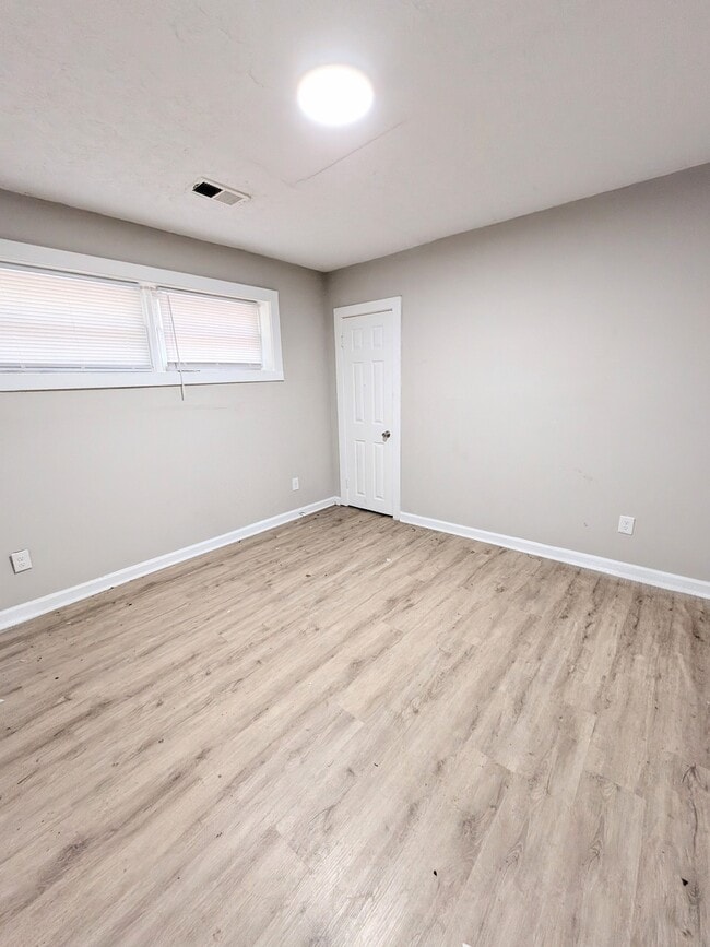 Building Photo - 2924 Springside Pl SE