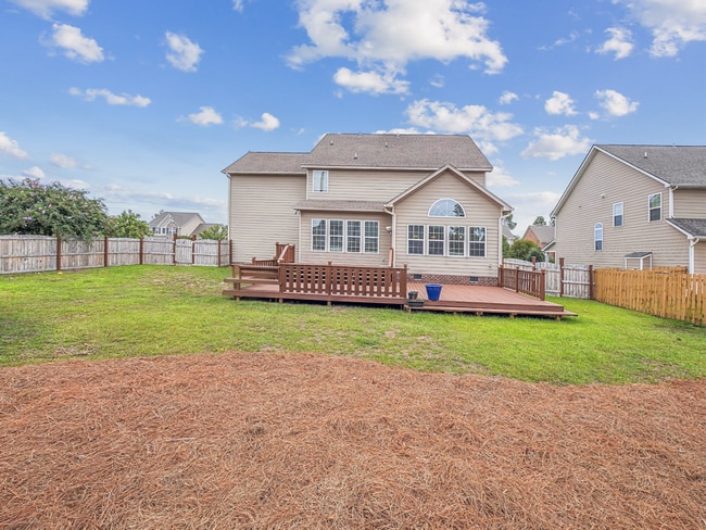 Building Photo - 425 Brushfield Park Dr
