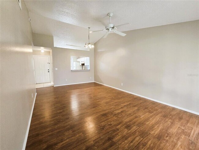 Building Photo - 2407 King Oak Ct