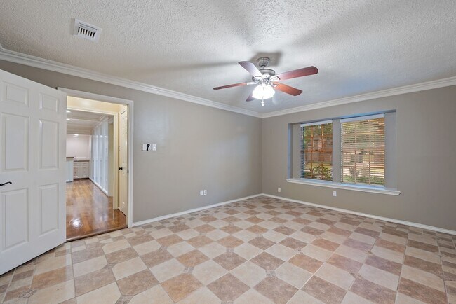 Building Photo - 9719 Godstone Ln