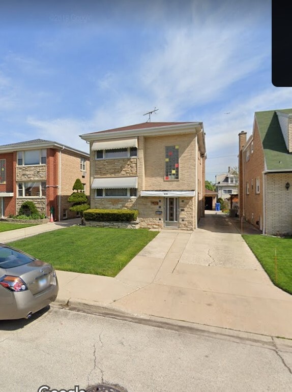 Exterior - 6114 W Leland Ave