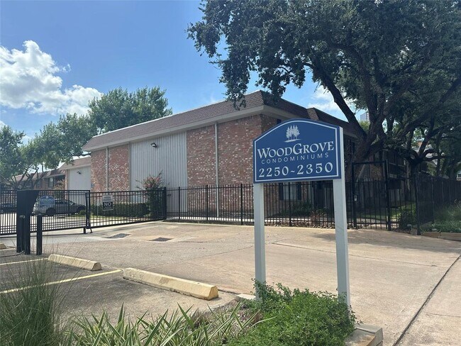 Building Photo - 2250 Bering Dr