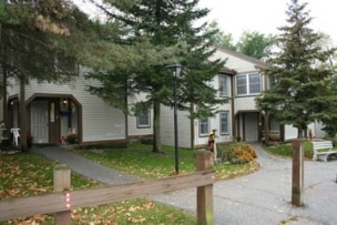 Primary Photo - Heritage Lane