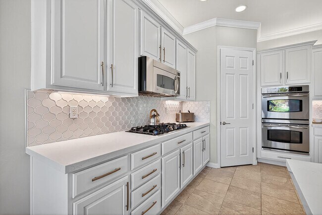 Building Photo - 81112 Avenida Lorena