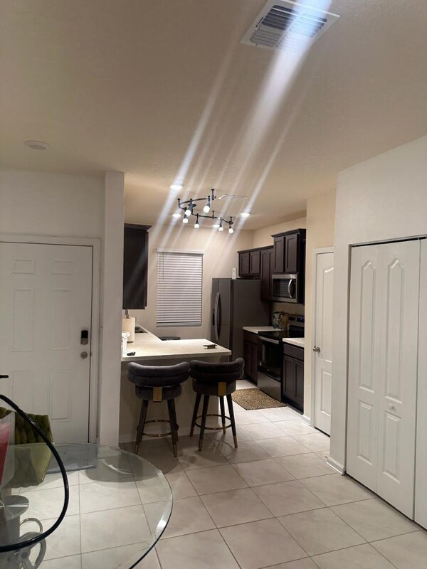 Building Photo - 2885 Black Buck Cir