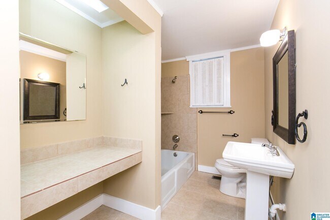 Building Photo - 931 Gene Reed Rd