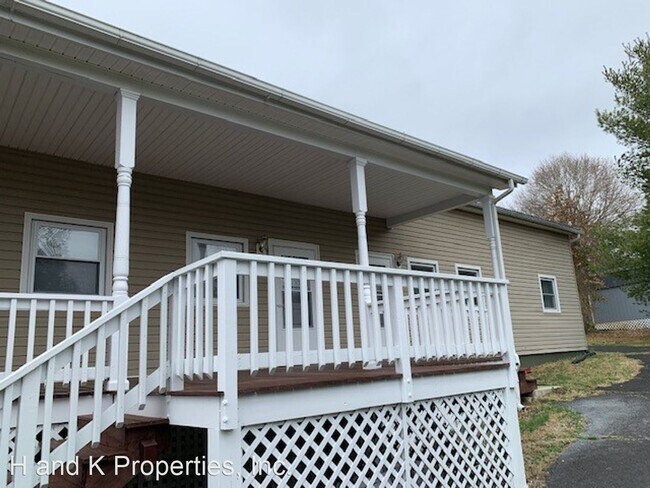Primary Photo - 2 br, 1 bath House - 219 Blue Ridge Trail