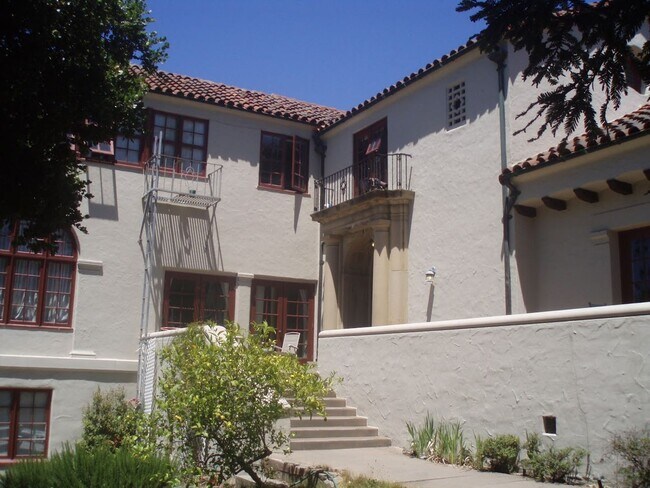 Building Photo - 2627V - Alpha Chi Sigma