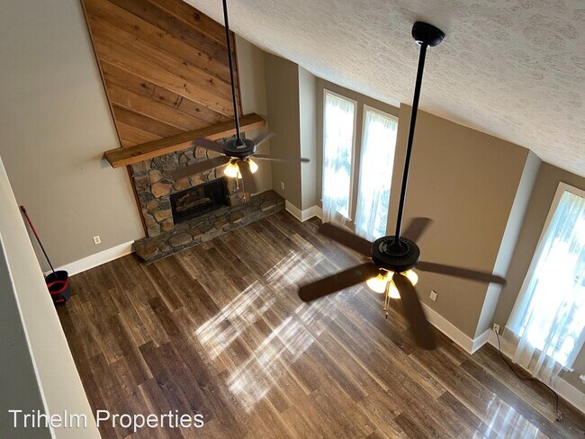 Building Photo - 3 br, 2 bath House - 200 Stone Castle Dr