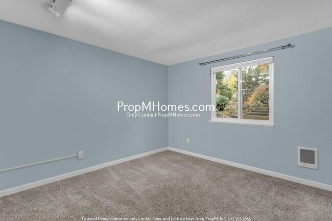 Building Photo - Updated Condo in Westlake Village – Privat...