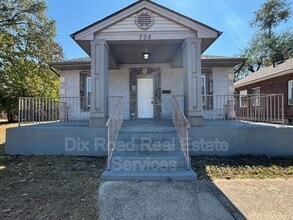 Building Photo - 708 Sixteenth Avenue