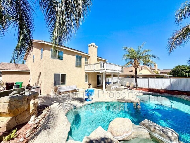 Building Photo - 37168 Santa Rosa Glen Dr