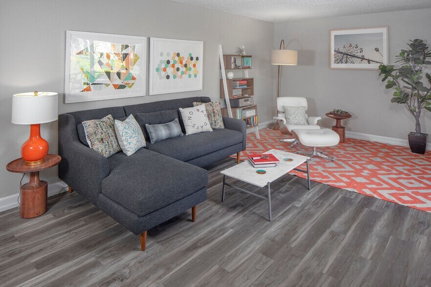 Building Photo - Garden Park Apartments