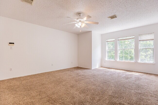 Building Photo - 491 Emerald Fields Ln