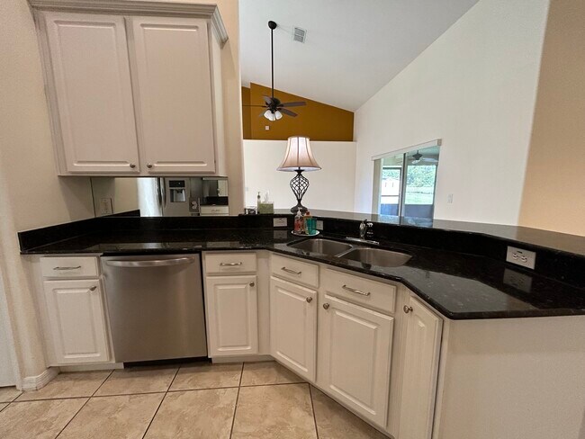 Building Photo - 4106 Maidu Ct