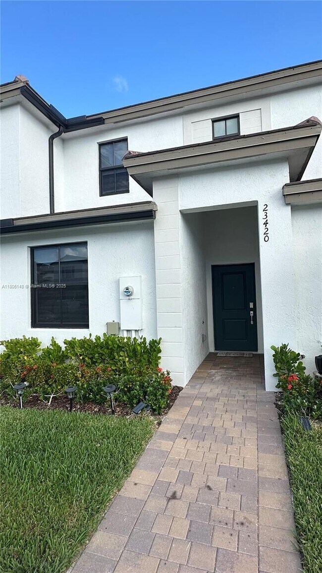 Building Photo - 23420 SW 127th Pl