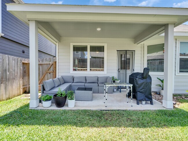 Building Photo - 2416 Bluefish Ct