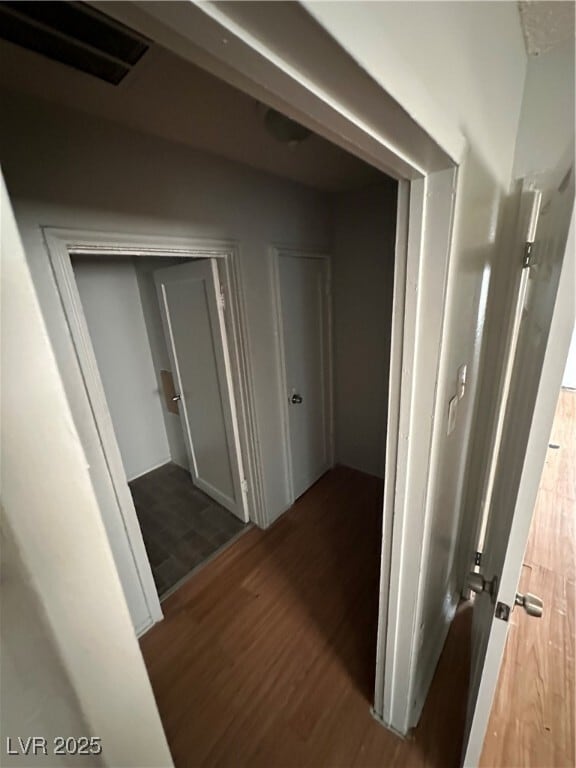 Building Photo - 622 W McWilliams Ave