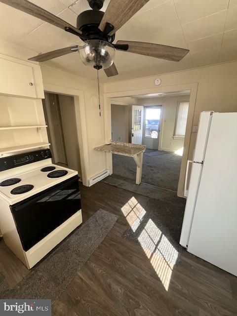 Building Photo - 215 N Railroad Ave