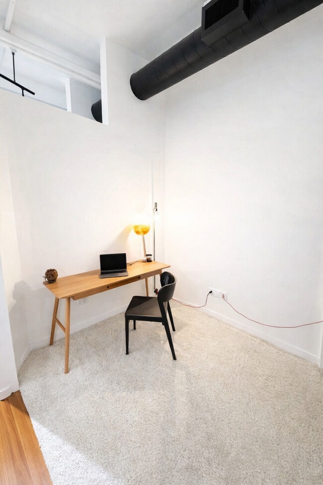 Building Photo - 1301 W Madison St