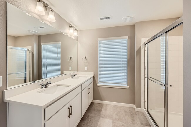 Building Photo - 17399 Trefoil Ln