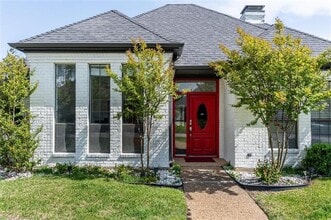 Building Photo - 3601 Steven Dr