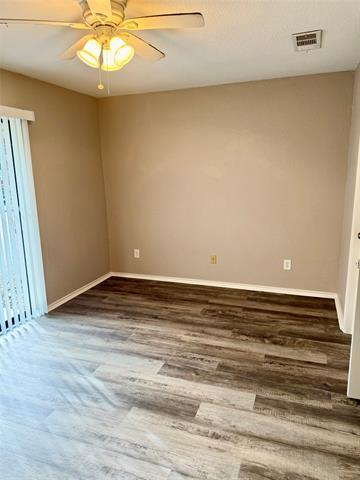 Building Photo - 301 Shady Grove Dr