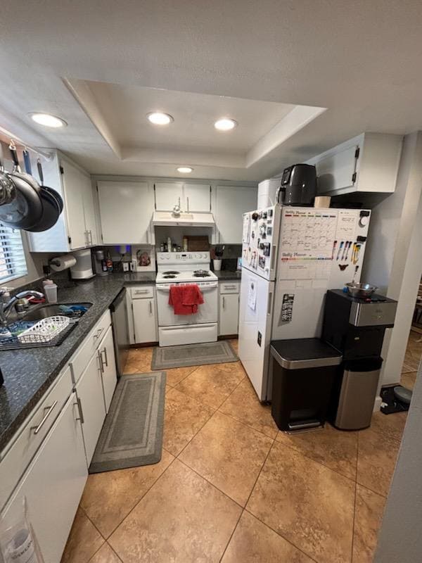 Building Photo - 1847 Thomas Ave