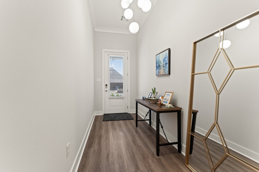 Building Photo - 3145 Creekmere Ln