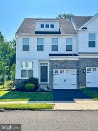 Building Photo - 313 Wynstone Ct