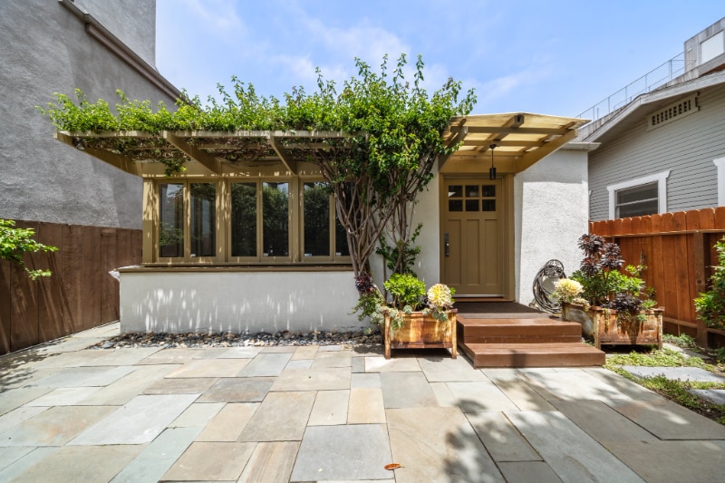 Building Photo - 525 Grand Blvd