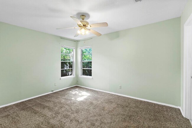 Building Photo - 4807 Sylvandale Dr