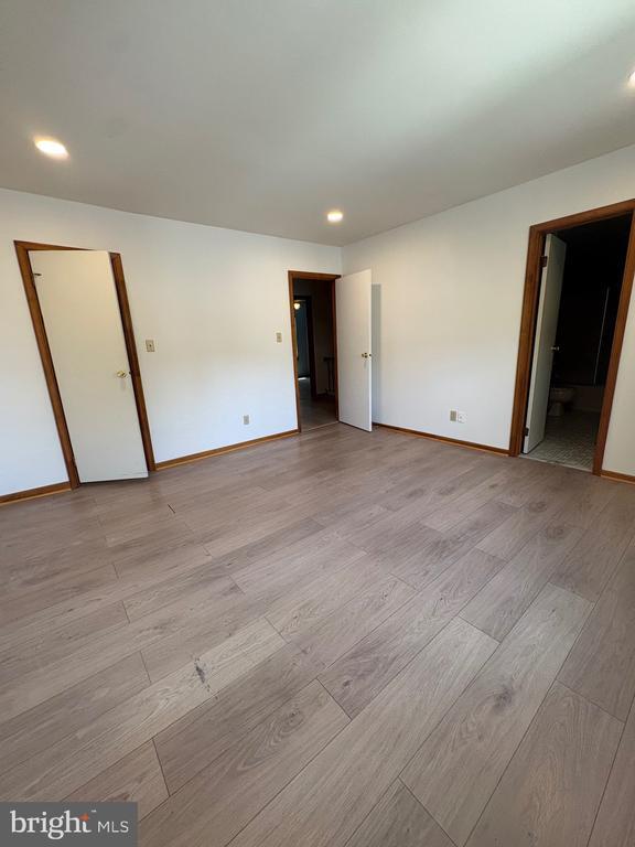 Building Photo - 8 Partridge Ct