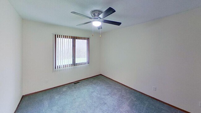 Building Photo - Updated 2BR/1BA duplex with office in partially finished basement, detached garage and across fro...