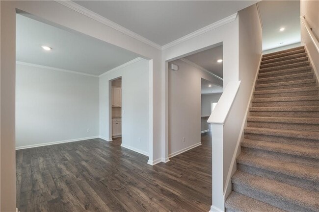 Building Photo - 331 Belmont Dr