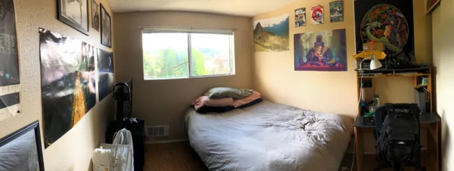 Building Photo - 1019 Lenora Ct