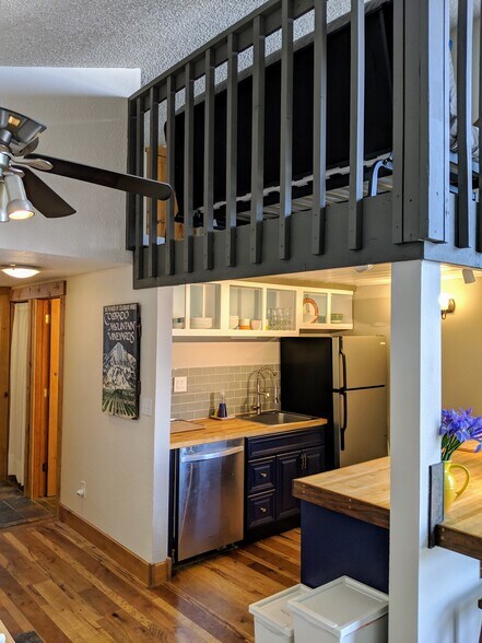 Building Photo - 2454 Ryan Gulch Ct