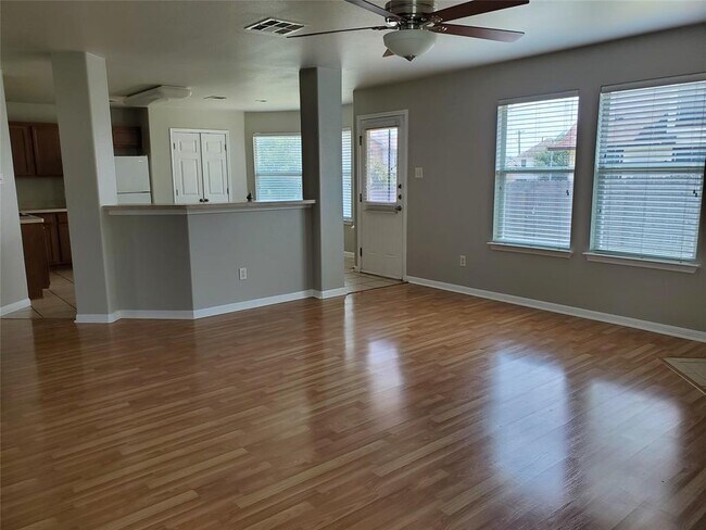 Building Photo - 3701 Holden Ct